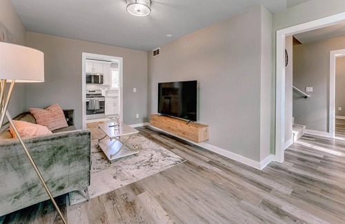 College Heights House | Charming Voyage: Ypsi & AnnArbor