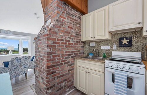 South Yarmouth Cottage | Charming Waterfront Cottage with Serene Water Views