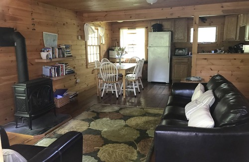 Corea House | Charming waterfront Cape on 5 acres - Protected habitat - Bikes and Kayaks Incl