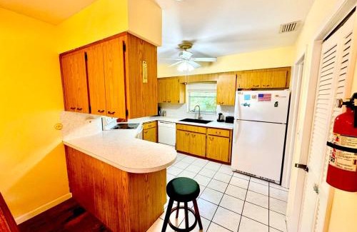 Bradenton House | Charming West Bradenton House