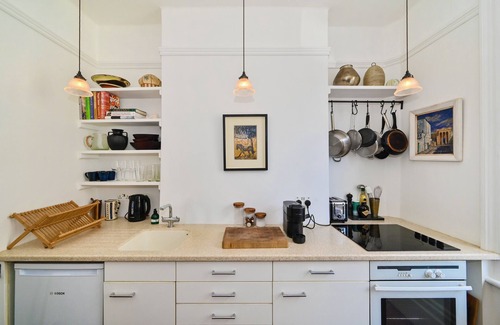 Fitzrovia Apartment | Charming West End Residence in Peaceful Fitzrovia