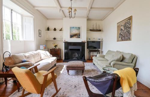 Charmouth House | Charmouth Lodge