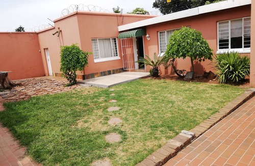 Germiston House | Charnom Luxurious accommodation with cctv and electric fence