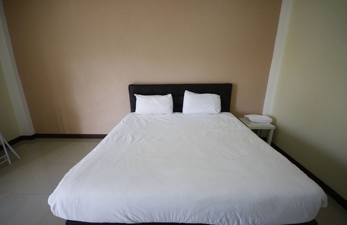 Kabin Buri Hotel | Charoensuk Grand Hotel