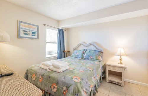 Folly Beach Apartment | Chas. Oceanfront Villas 403