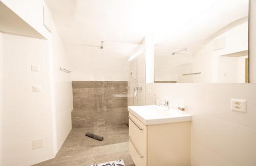 Sent Apartment | Chasa Capricorn Sent