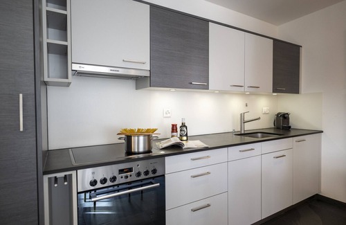 Ftan Apartment | Chasa Fionas: Quiet 2.5-room flat with seating area