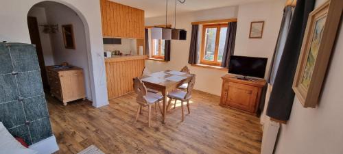 Vna Apartment | Chasa Rosa