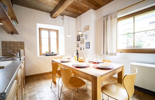 Sent Apartment | Chasa Scaletta: Large maisonette with lots of charm in the centre of Sent