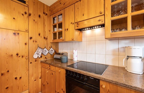 Sent Apartment | Chasa Val 735: Quiet 3 ½-room apartment with terrace and views of the national park