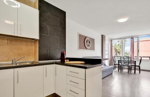 Arona Apartment | Chasna