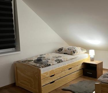 Ulic House | Chata Koniareň