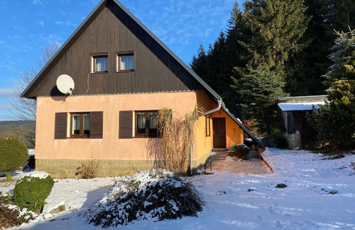 Josefov Dul Ski Chalet | Chata Maxík