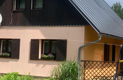 Josefov Dul Ski Chalet | Chata Maxík