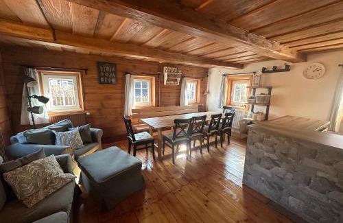 Dolni Chribska Cabin | Chata "Na pohodu"
