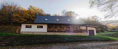 Horne Hamre House | Chata Pekný les