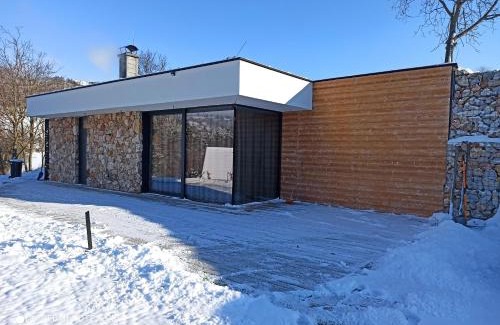 Hrinova Ski Chalet | Chata pod smrekmi