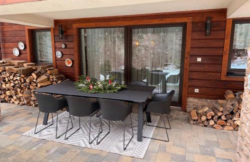 Dolna Lehota Ski Chalet | Chata pri Jazere