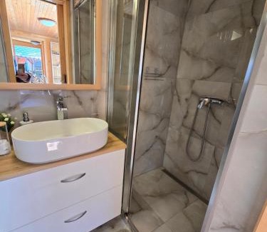 Stiavnicke Bane Ski Chalet | Chata Tokarka - Richňavské jazerá