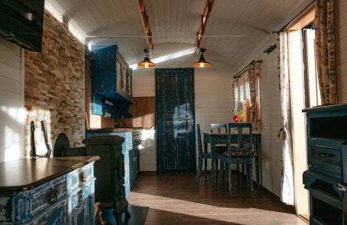 Baska House | Chata u lesa RANCH NA HRANICI
