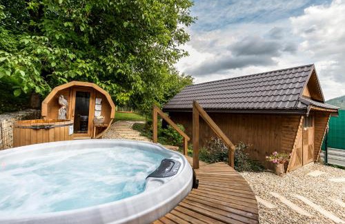Helpa House | Chata Vlčia Skala