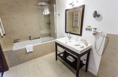 Oponice Hotel | Chateau Appony