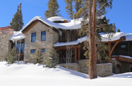 Copper Mountain House | Chateau Bella Rose - Amazing New TRUE Ski InOut! 7 Bedrooms, Sleeps 19