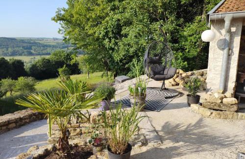 Laferte-sur-Amance Bed & Breakfast | Chateau d'Impasse