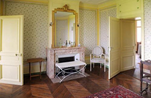 Bresse-sur-Grosne Bed & Breakfast | Chateau de Bresse sur Grosne