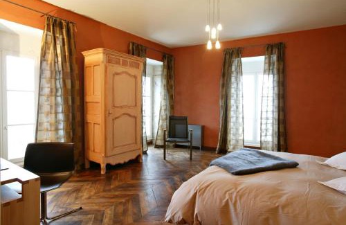 Chassagne-Montrachet Bed & Breakfast | Chateau de Chassagne-Montrachet