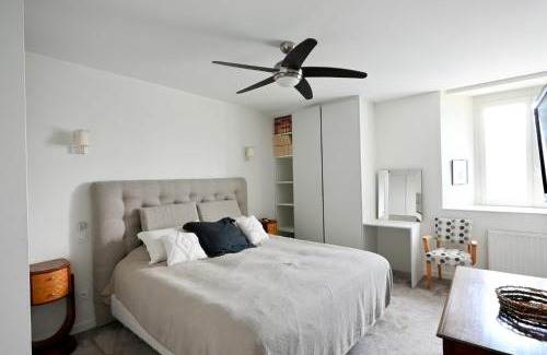 LʼEtrat Apartment | Chateau de L Etrat