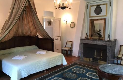 Fleurie House | Chateau de la Chapelle des Bois