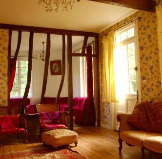 Nesle-Normandeuse Villa | Chateau de la Vallee, Normandy