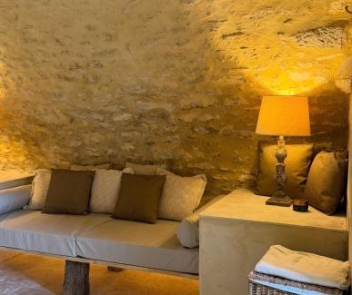 Londigny Bed & Breakfast | Chateau De Londigny & Spa Retreat