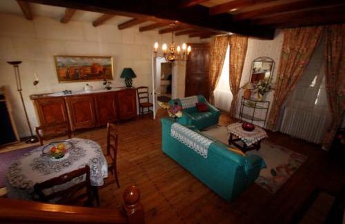 Mesnac House | Chateau De Mesnac