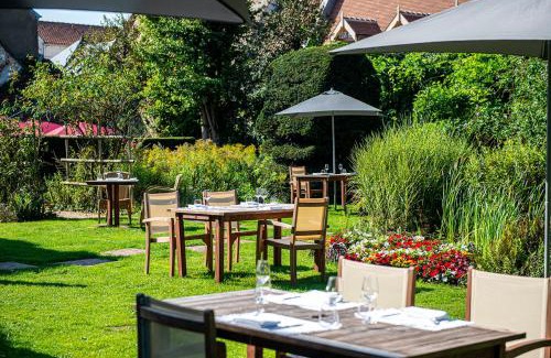 Montreuil-sur-Mer Hotel | Chateau De Montreuil