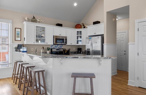 Emerald Isle House | Chateau de Sable: Views & Luxury Stay