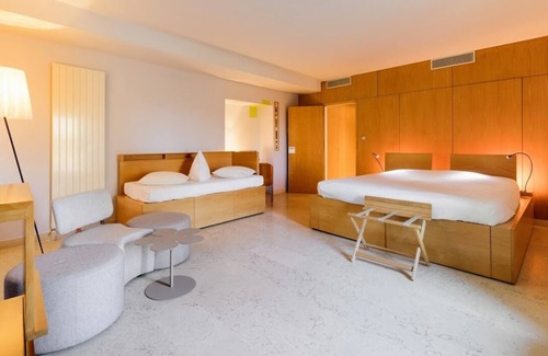 Cahuzac-sur-Vere Hotel | Chateau de Salettes