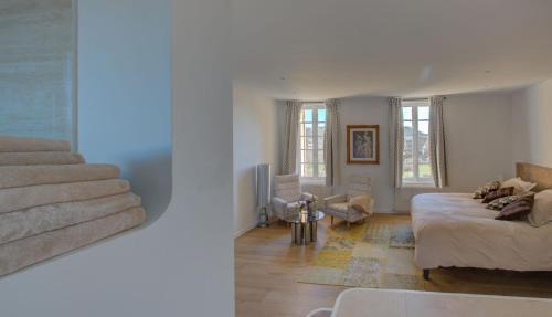 Sainte-Colombe Bed & Breakfast | Chateau du Palanquey & SPA