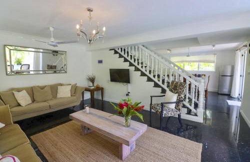 Beau Vallon Villa | Chateau Elysium - Two bedroom villa 2