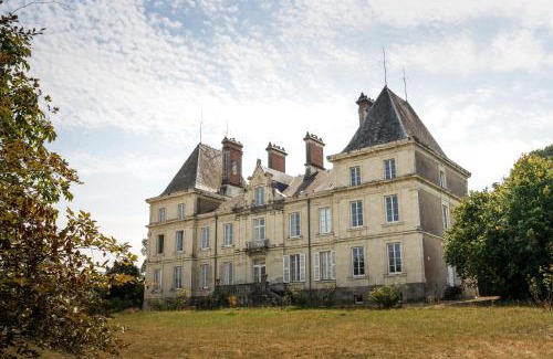 Saint-Herblon House | Chateau L' Escale