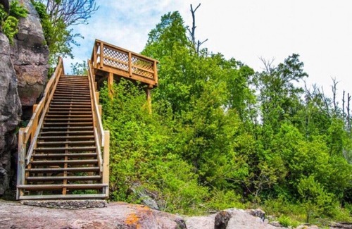 Tofte Condo | Chateau LeVeaux Unit 3