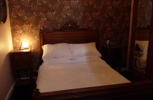 La Souterraine Bed & Breakfast | Chateau Lezat - Chambres d'Hotes