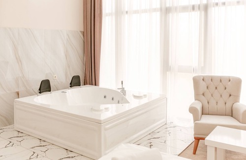 Adjara Hotel | Chateau Milisi