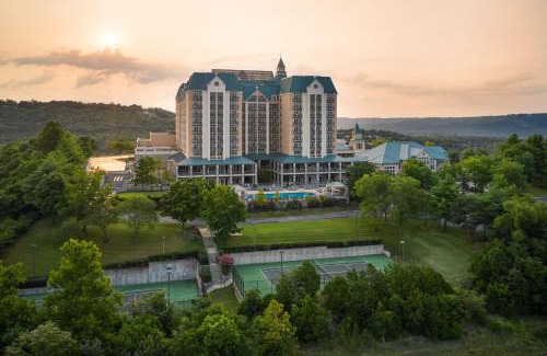 Table Rock Resort | Chateau on the Lake Resort Spa and Convention Center