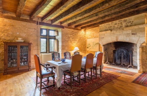 Mauzens-et-Miremont Other | Chateau Rochette - Four Bedroom Castle, Sleeps 8
