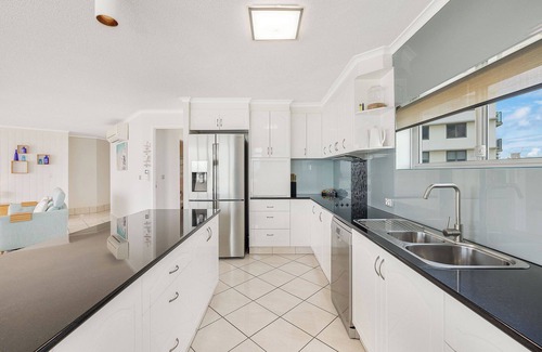 Maroochydore Apartment | Chateau Royale Beach Resort Maroochydore