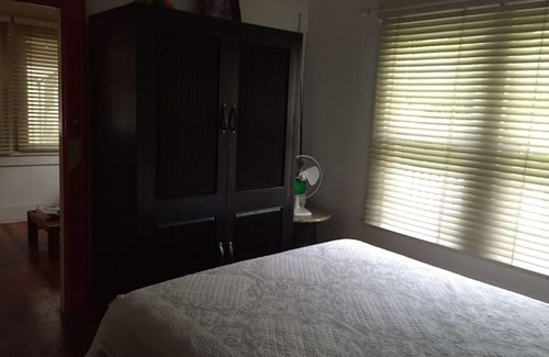 Fort Myers Bed & Breakfast | Chateau Susan’s SHARED HOME. Historic Mcgregor Blvd - 5 Star Property