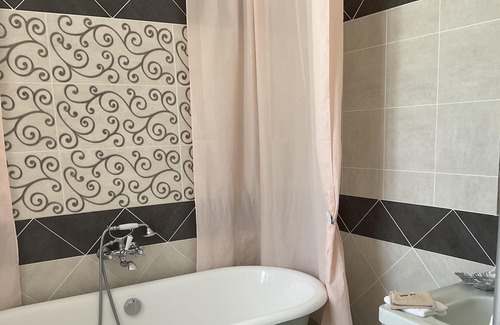 Loriges Bed & Breakfast | Chateau Tout Y Fault