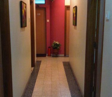Churchgate Hotel | Chateau Windsor Hotel - Marine Drive